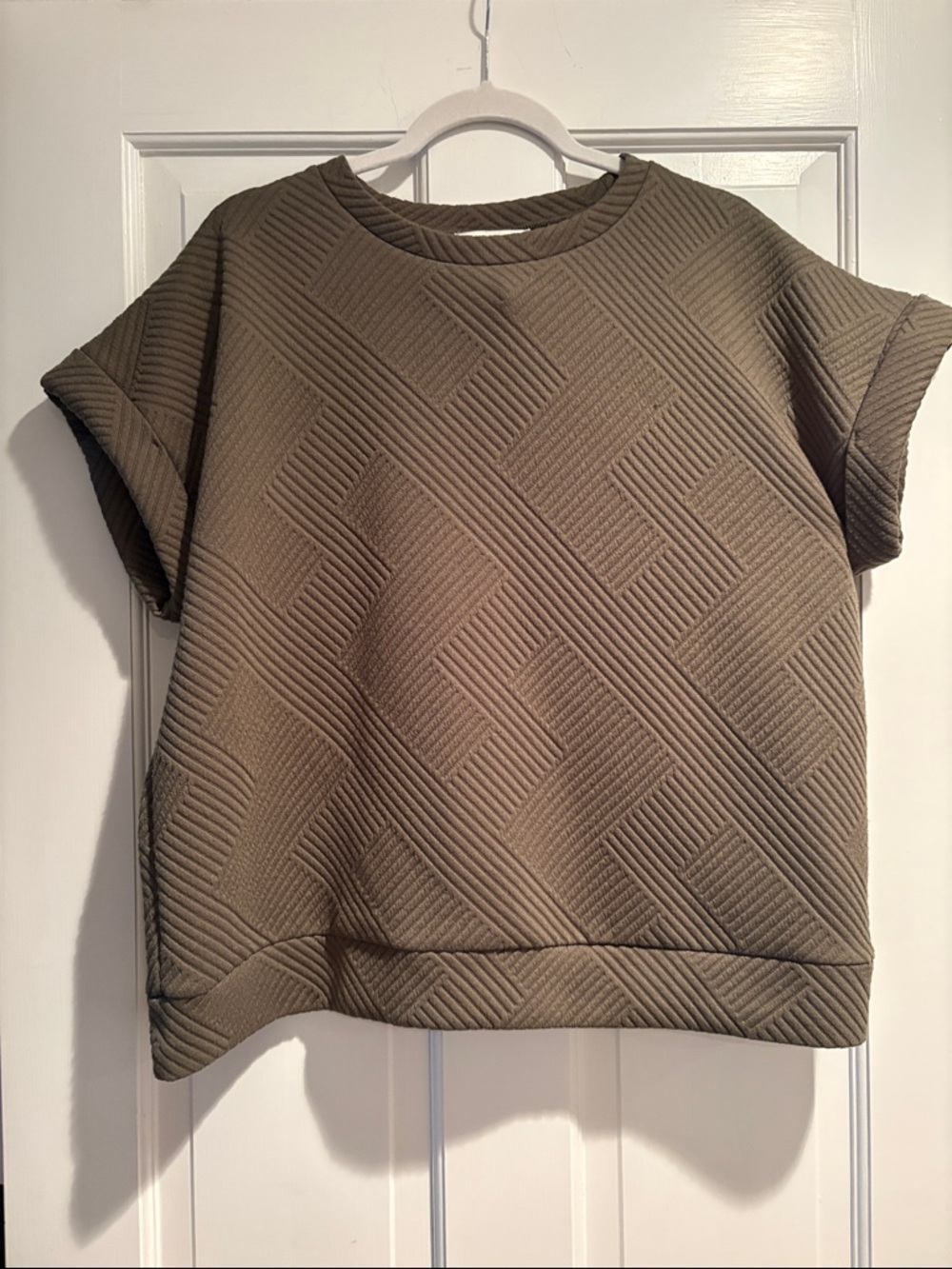 She + Sky Quilted Olive Green Short Sleeve Top and Shorts Set - Picture 2 of 5